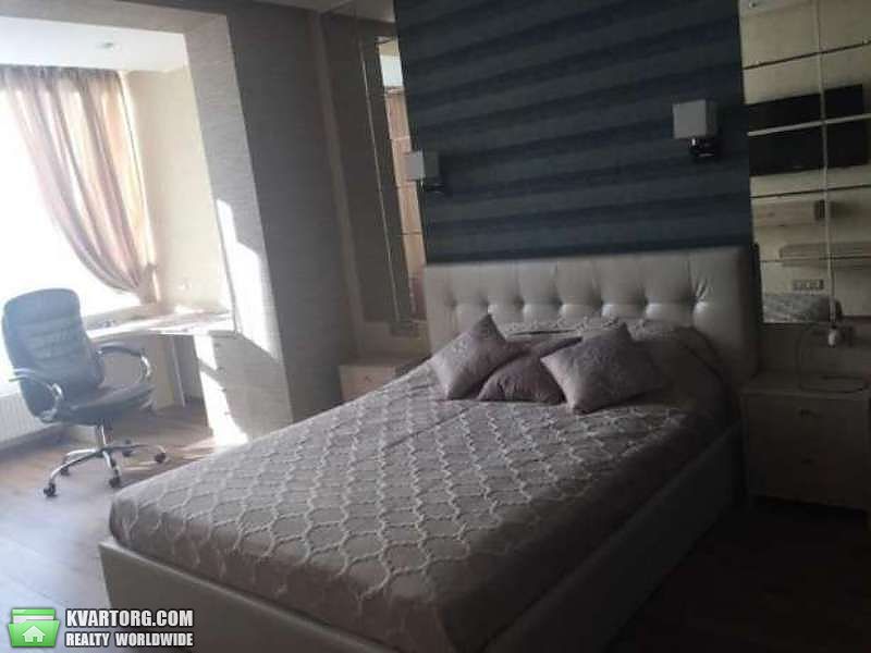 Sell 2-room apartment. Киев, Мира — photo 1