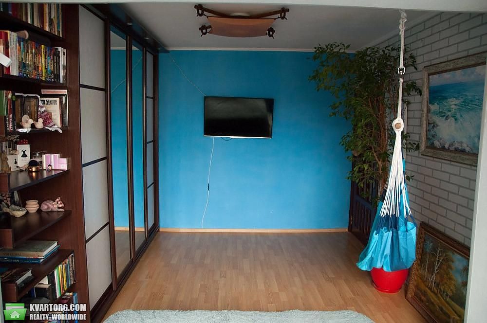 Sell 2-room apartment. Киев,  Ревуцкого — photo 3