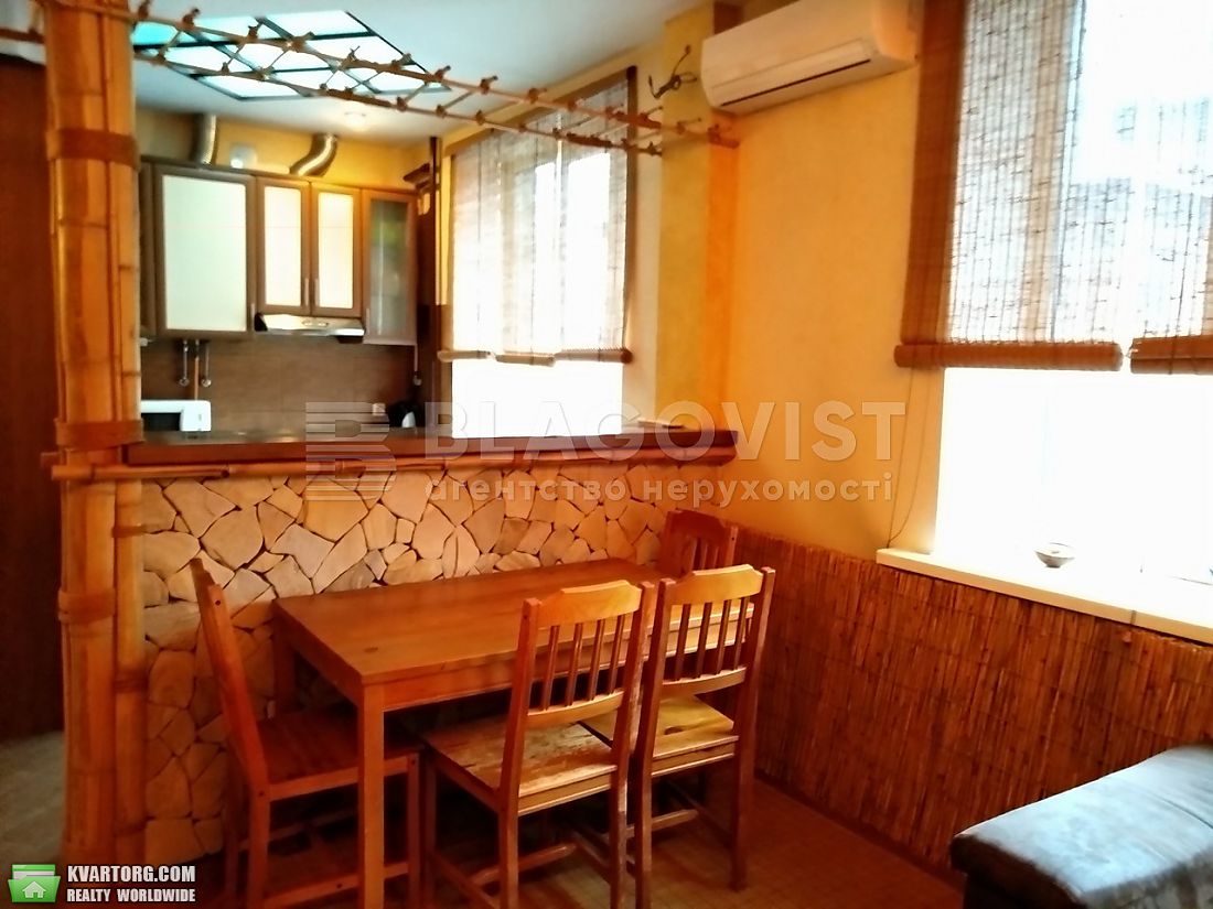 Sell 2-room apartment. Киев,  Щорса — photo 3