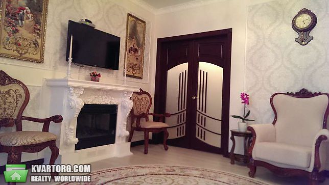 Sell 1-room apartment. Киев, Эрнста — photo 1