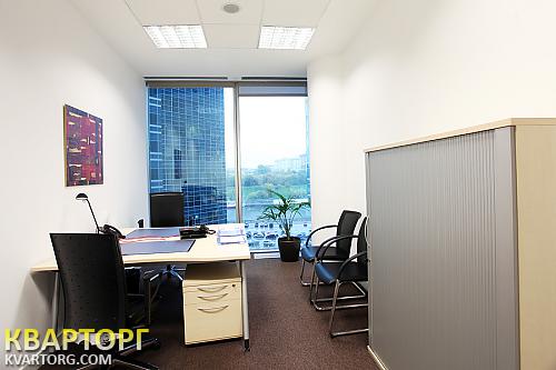 Rent out office. Киев, Спортивная пл. — photo 1