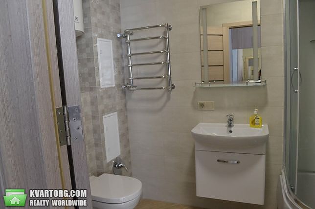 Rent out 2-room apartment. Киев,  Малиновского — photo 4