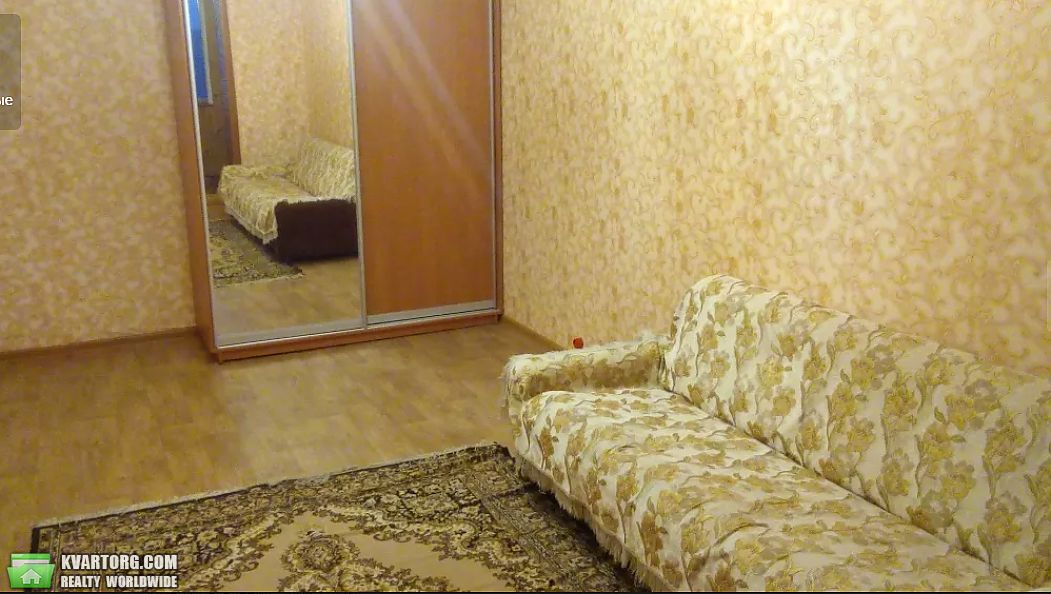 Rent out 2-room apartment. Киев,  Чернобыльская — photo 4