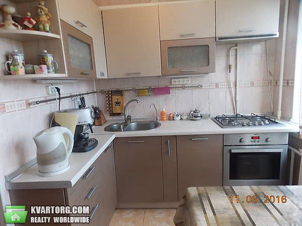 Sell 3-room apartment. Киев,  Озерная — photo 1