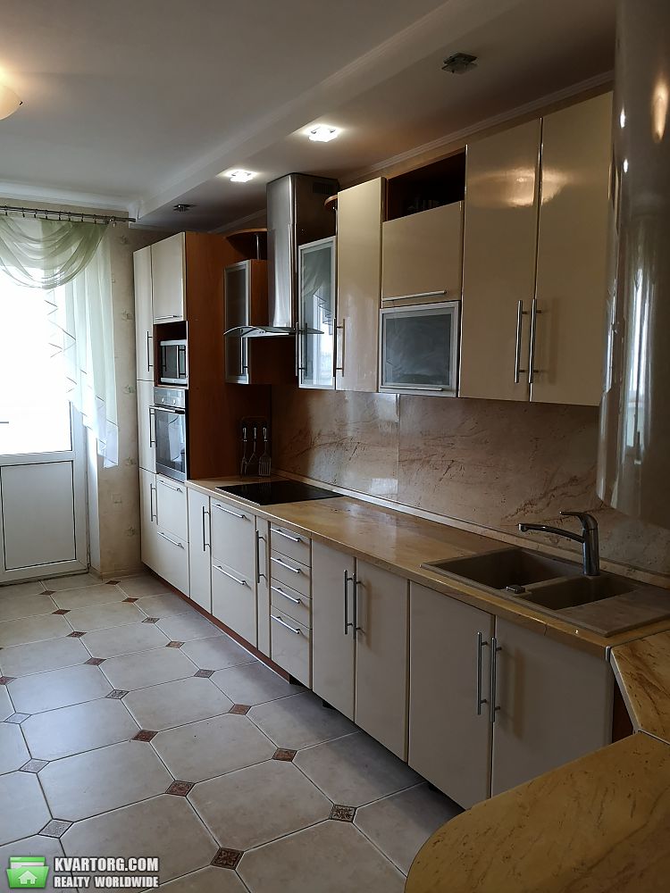 Sell 2-room apartment. Киев,  Татарская — photo 1