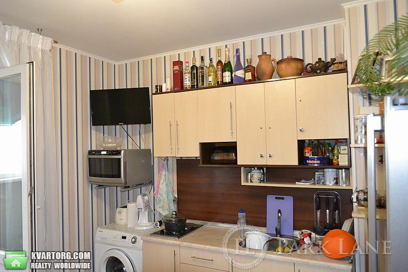 Sell 3-room apartment. Киев,  Урловская — photo 5