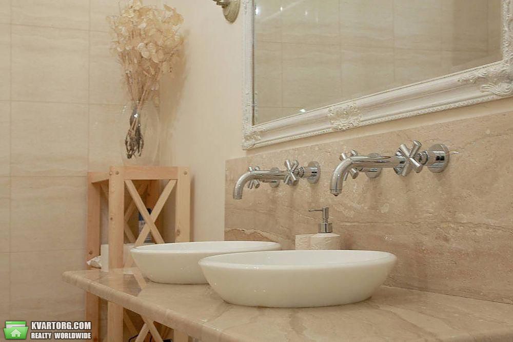 Rent out 3-room apartment. Киев,  Обсерваторная — photo 9