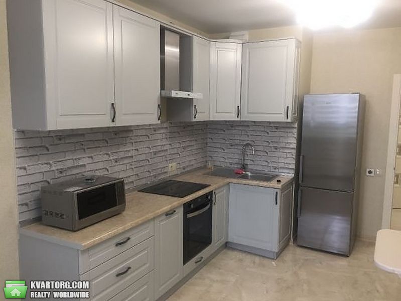 Rent out 1-room apartment. Киев,  Демиевская — photo 1