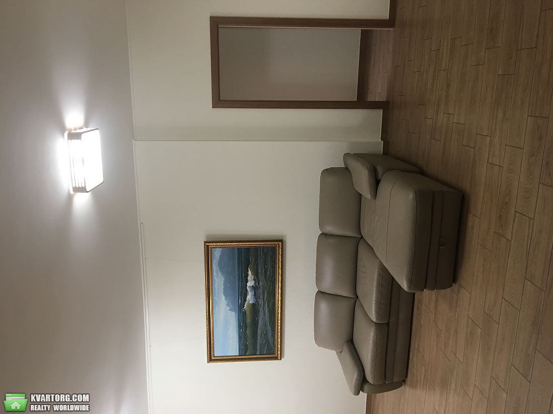 Sell 3-room apartment. Киев,  Красноткацкая — photo 1