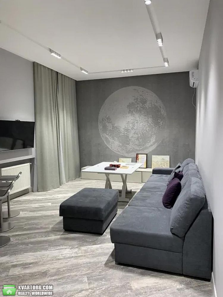 Rent out 3-room apartment. Киев,  Воздвиженская — photo 1