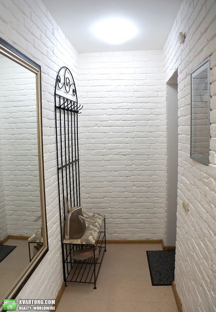 Rent out 1-room apartment. Киев,  Смелянская — photo 5