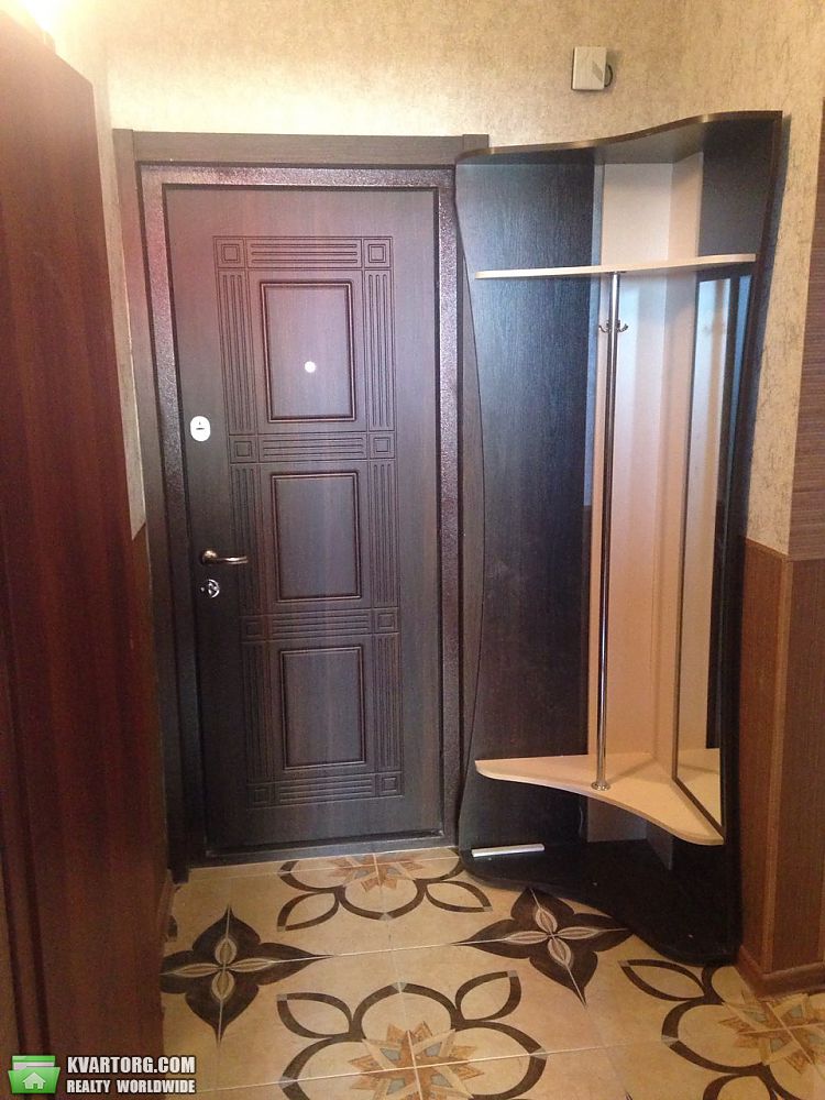 Rent out 1-room apartment. Киев,  Ясиноватский пер — photo 2