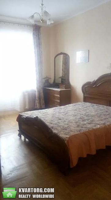 Rent out 3-room apartment. Киев,  Липская — photo 3