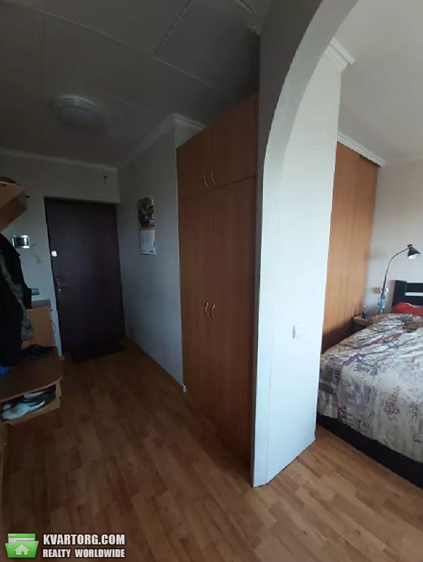 Sell 1-room apartment. Киев,  Зодчих — photo 3