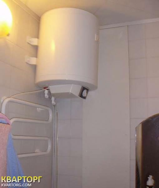 Sell 2-room apartment. Киев,  Первомайская — photo 7