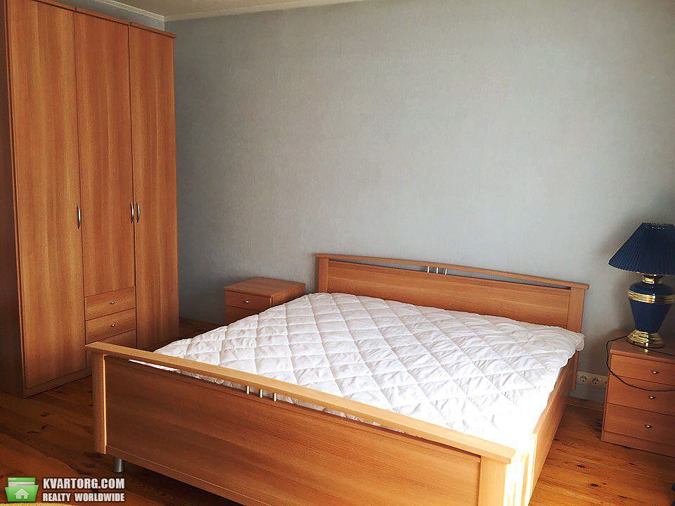 Rent out 3-room apartment. Киев,  Раевского — photo 1