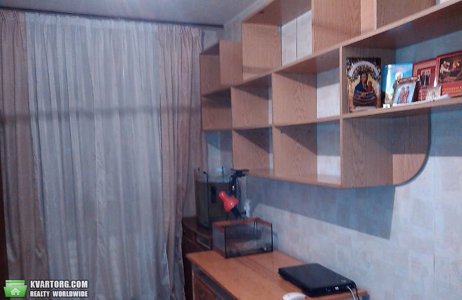 Sell 3-room apartment. Киев,  Приречная — photo 2