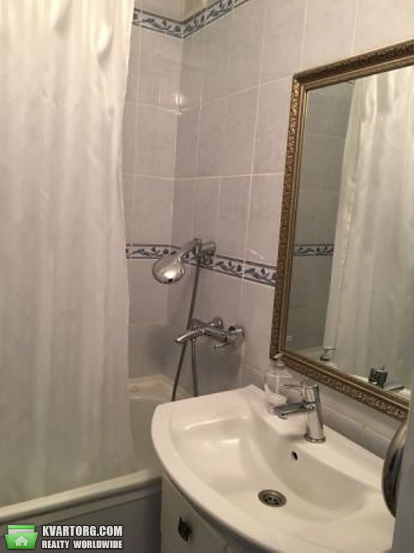 Sell 2-room apartment. Киев,  Симиренко — photo 9