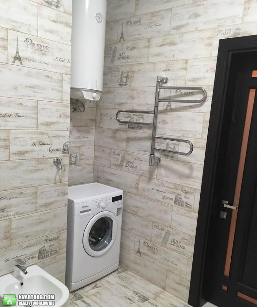 Rent out 2-room apartment. Киев,  Саксаганского — photo 8