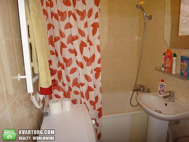 Rent out 2-room apartment. Киев, Федорова Ивана — photo 9