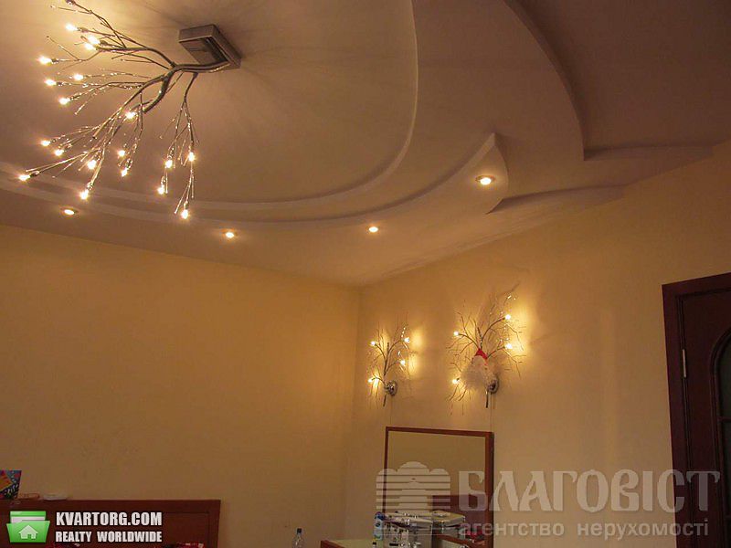 Sell 2-room apartment. Киев,  Булаховского — photo 1