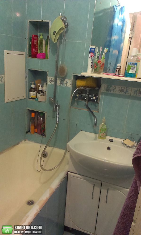 Sell 3-room apartment. Киев,  Щорса — photo 1