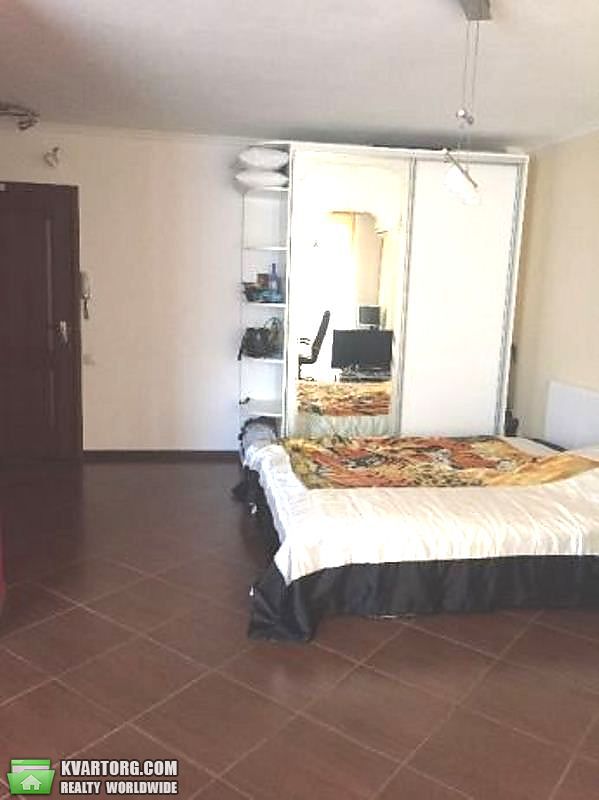 Sell 1-room apartment. Киев,  Лабораторный пер — photo 4