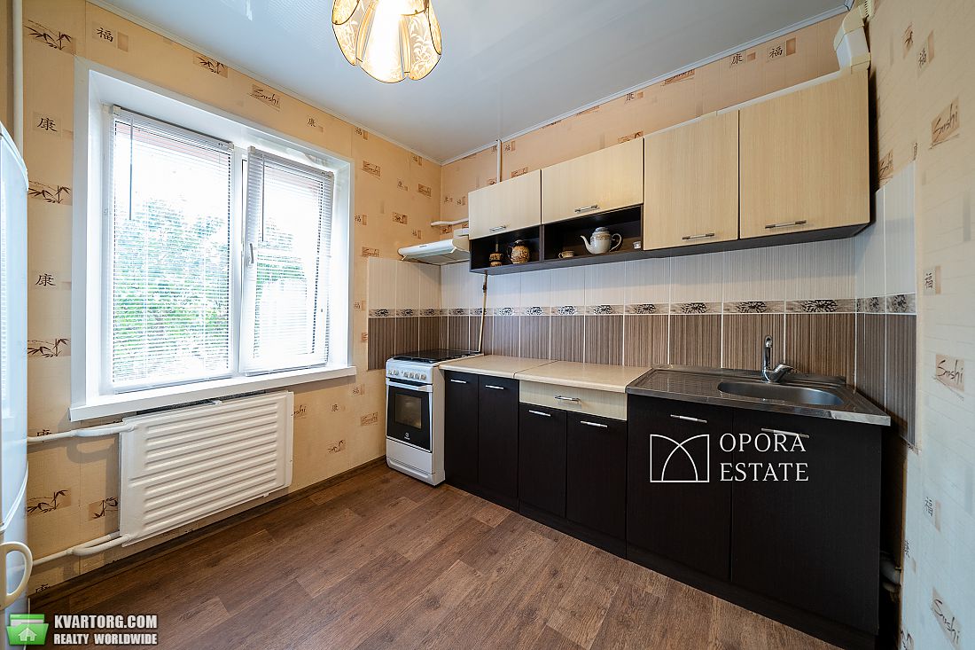 Sell 3-room apartment. Чернигов, Независимости — photo 1