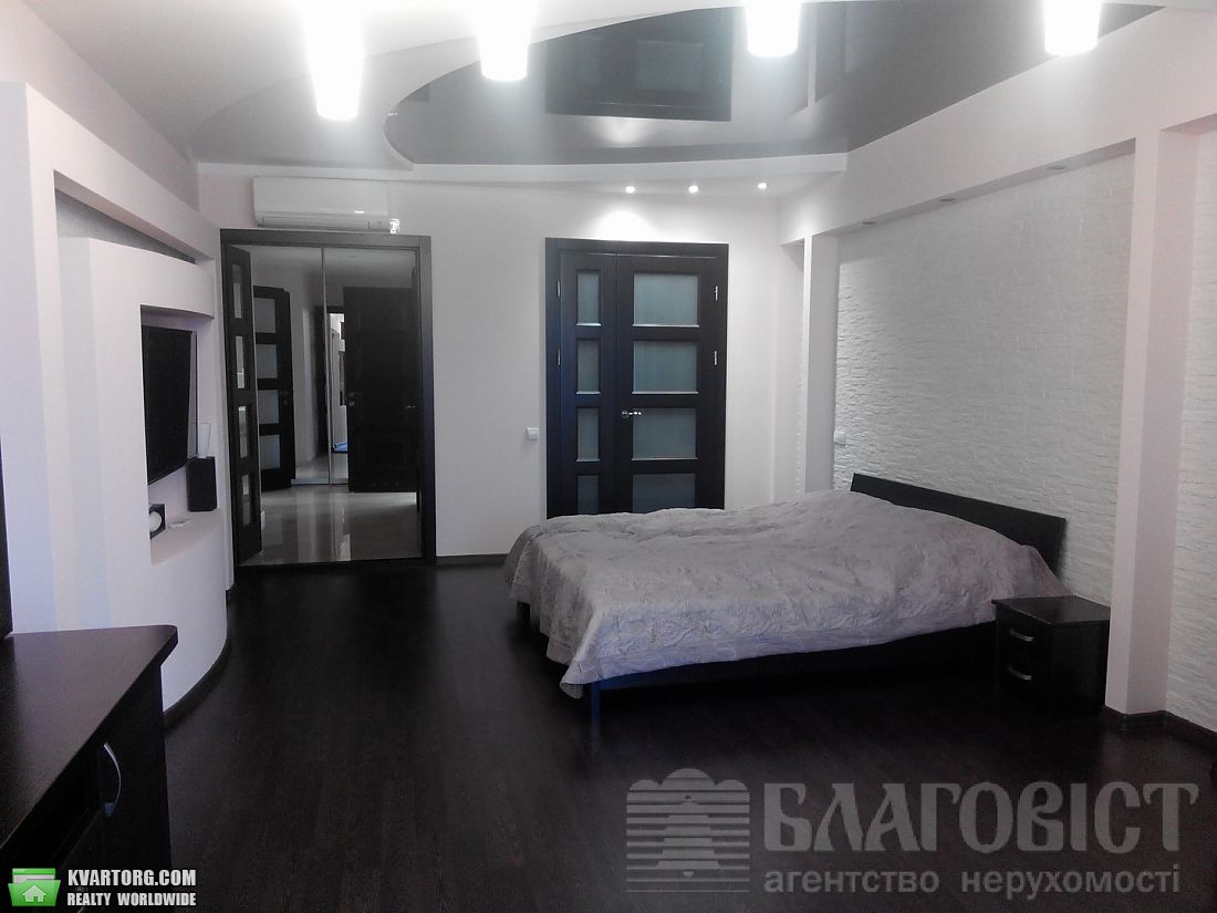 Sell 3-room apartment. Киев, Дегтяревская — photo 6