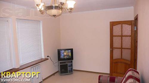 Rent out 2-room apartment. Днепропетровск,  Артема — photo 1