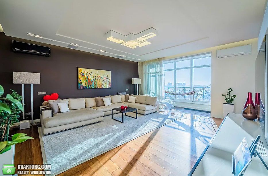 Sell 4-room apartment. Киев,  Шевченко бул — photo 3