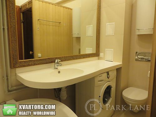 Sell 2-room apartment. Киев, Лаврская — photo 4