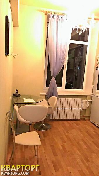 Sell 2-room apartment. Киев,  Каштановая — photo 1