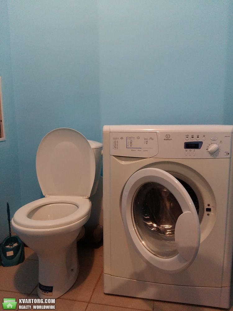 Rent out 2-room apartment. Киев,  Василенко — photo 2