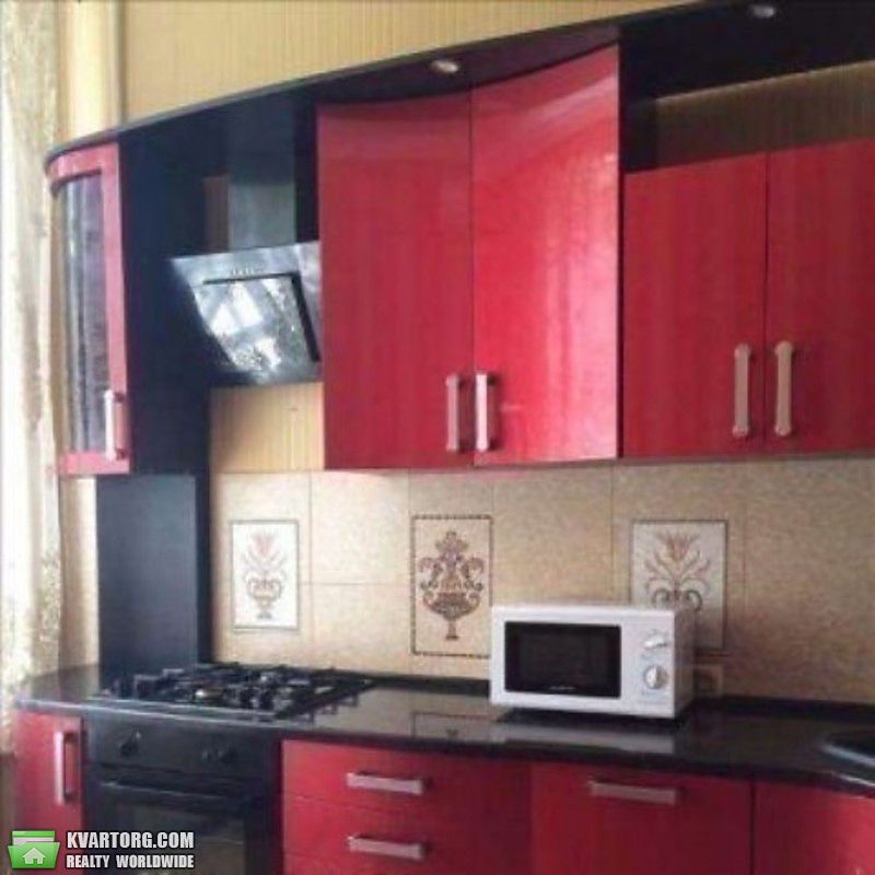 Sell 2-room apartment. Киев,  Костельная — photo 1
