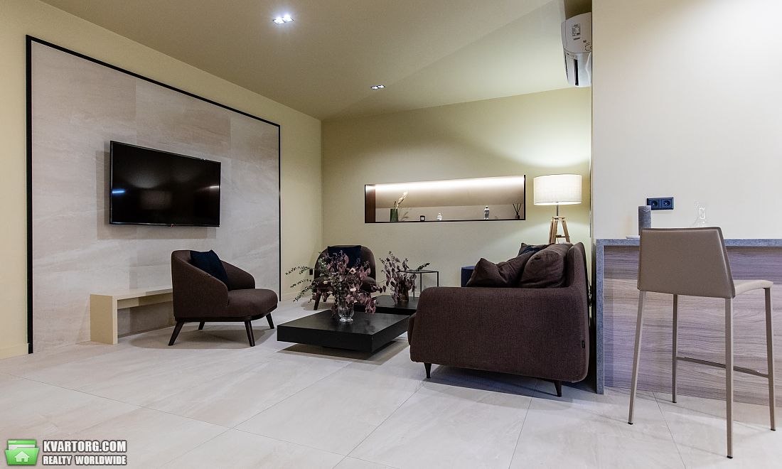Rent out 3-room apartment. Киев,  Антоновича — photo 10