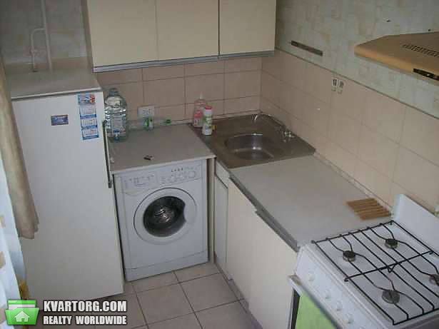 Rent out 1-room apartment. Киев, Зои Гайдай — photo 2