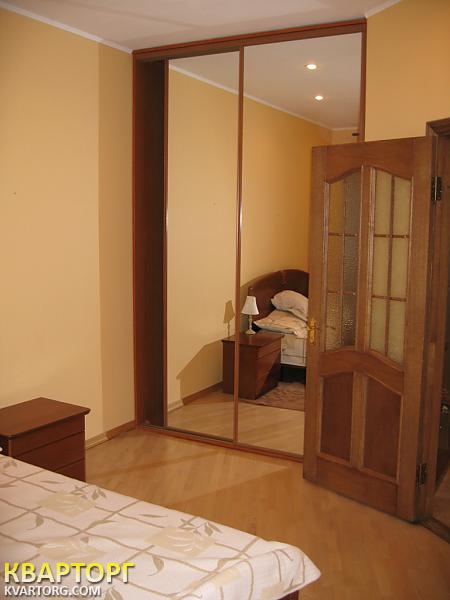 Rent out 2-room apartment. Киев,  Димитрова — photo 2
