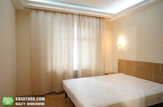 Rent out 2-room apartment. Киев, Пироовского — photo 3