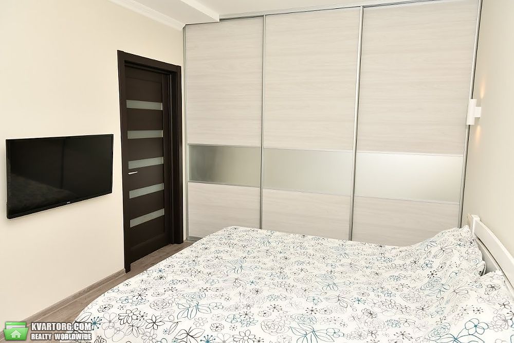 Sell 2-room apartment. Киев,  Глушкова пр — photo 5