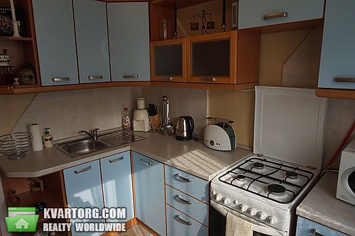 Rent out 2-room apartment. Киев,  Героев Днепра — photo 2