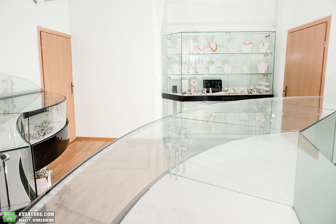 Sell office. Киев, Ивана Франка — photo 2