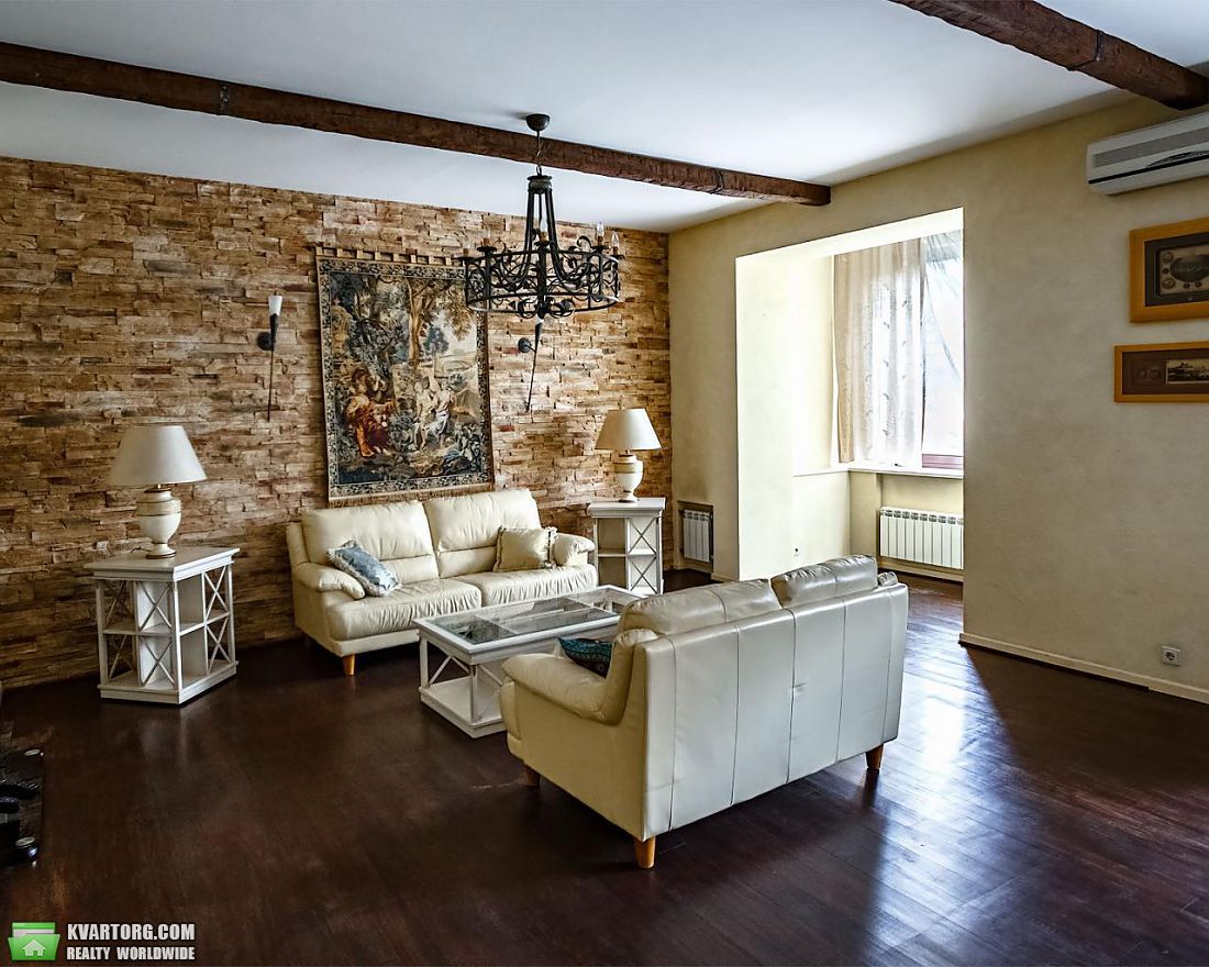 Rent out 3-room apartment. Киев,  Ярославов Вал — photo 1
