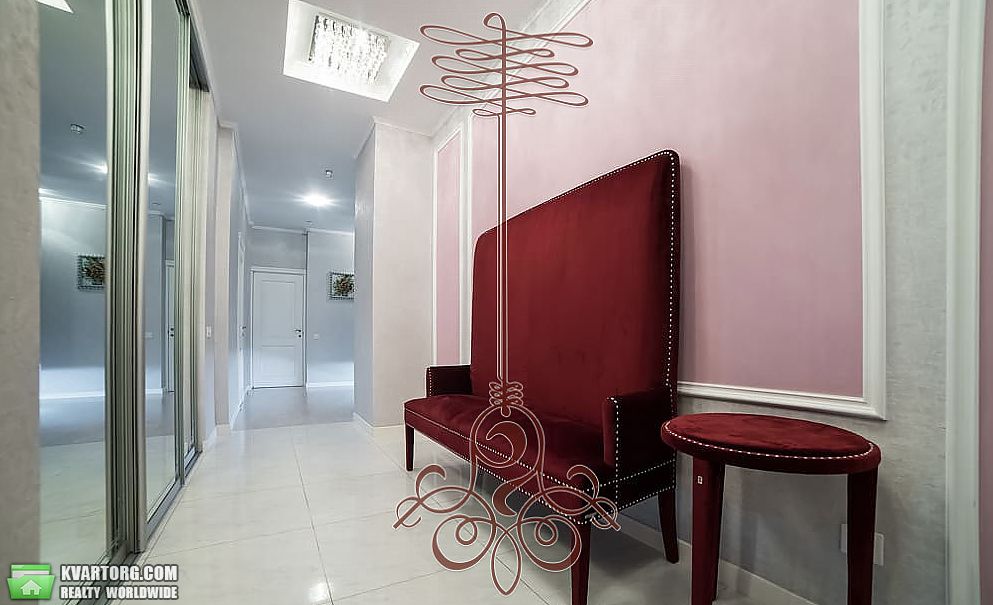 Sell 4-room apartment. Киев,  Драгомирова — photo 10
