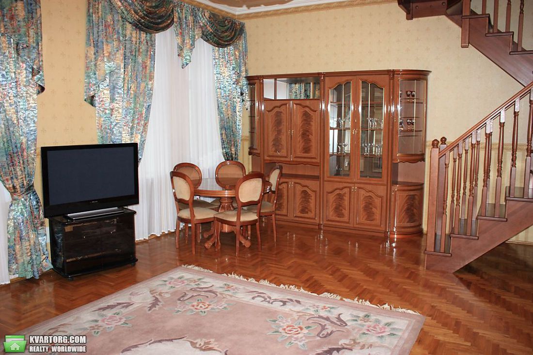 Rent out multi-room apartment. Киев,  Пушкинская — photo 1