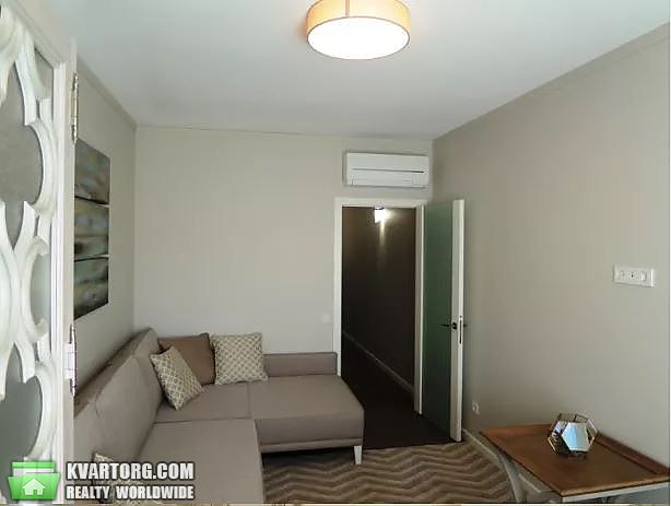 Rent out 3-room apartment. Киев,  Большая Васильковская — photo 8