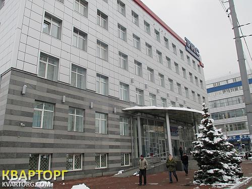 Rent out office. Киев, Жилянская — photo 1