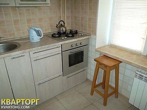 Rent out 1-room apartment. Киев, Лесной пр — photo 4