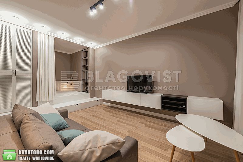 Rent out 1-room apartment. Киев,  Струтинского — photo 1