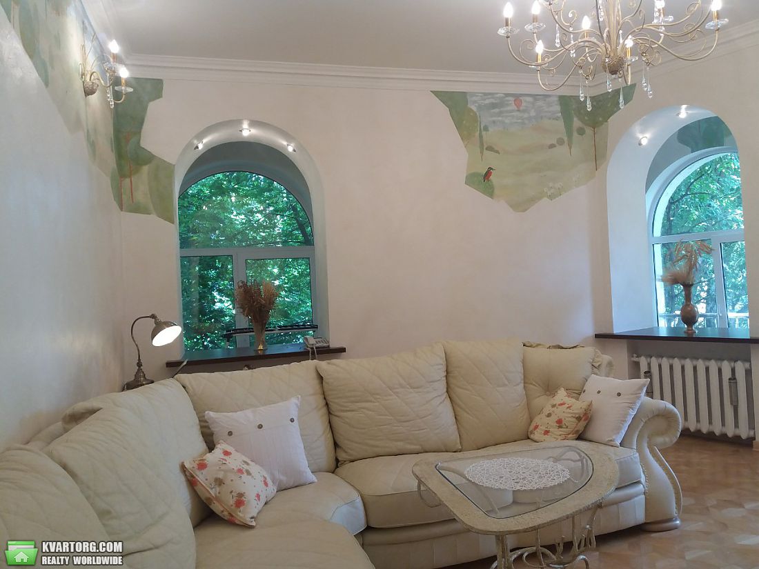 Rent out 3-room apartment. Киев,  Гончара — photo 7